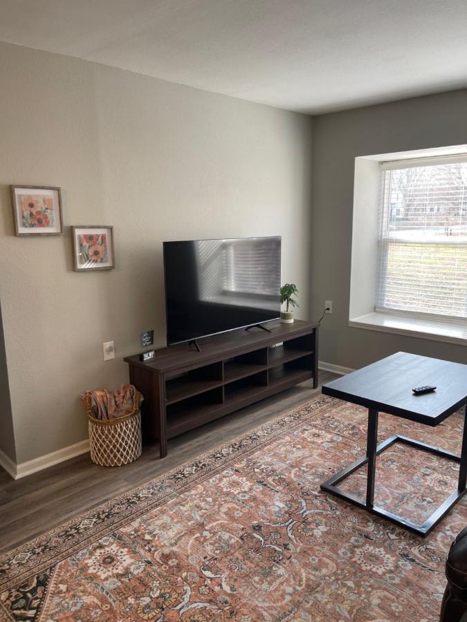 The Deannie Apt #6 - Simple And Homey 2Bd W/ Wifi Hamilton Eksteriør billede